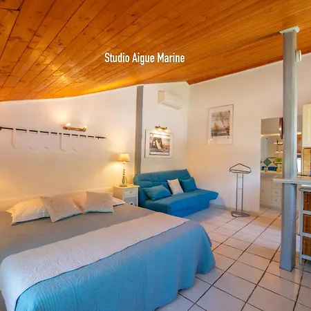 Le Joyau Du Golfe De St Tropez Couette-café 3*