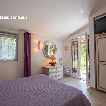 Le Joyau Du Golfe De St Tropez Bed & Breakfast Cogolin