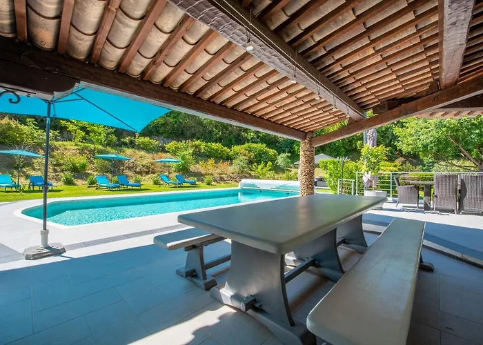 Le Joyau Du Golfe De St Tropez Bed & Breakfast Cogolin