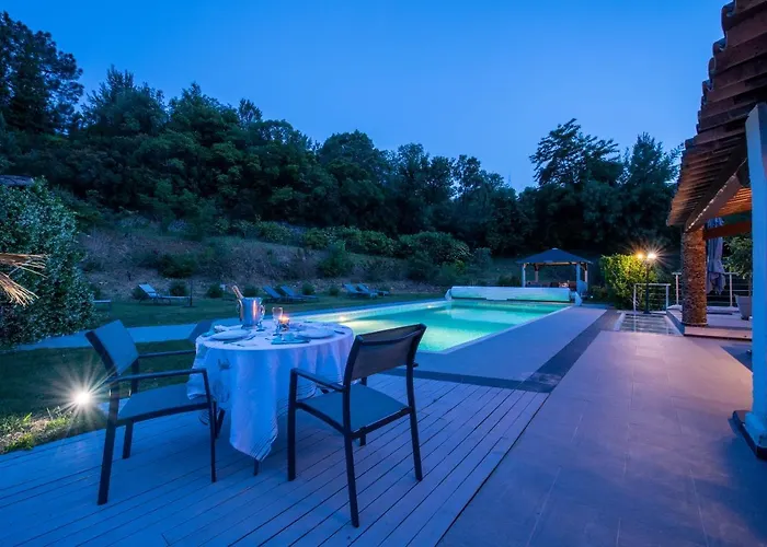 Le Joyau Du Golfe De St Tropez Cogolin